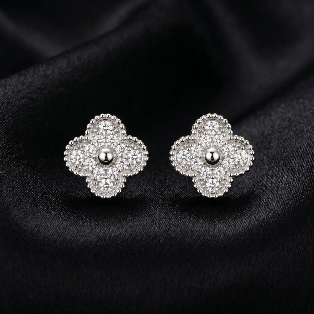 Van Cleef & Arpels, Vintage Alhambra Sparkle earrings